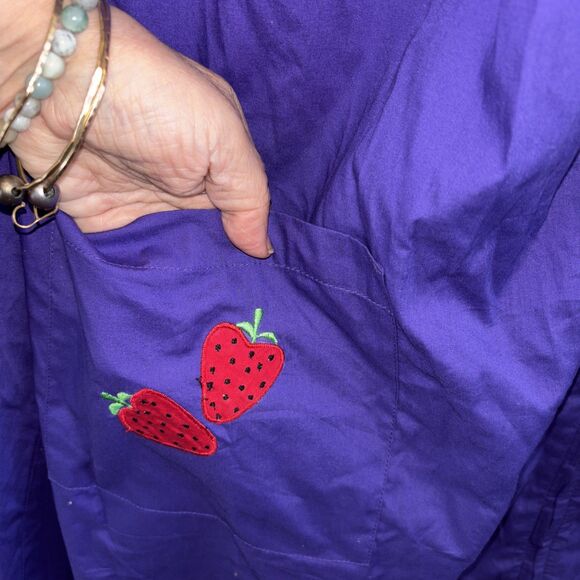 Go Softly Patio Dress Purple Embroidered Pockets 1X Fruit Muumuu Full Zip - Picture 6 of 11